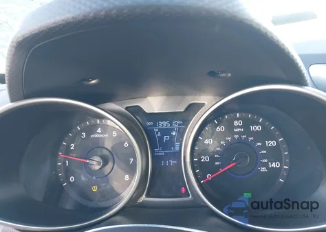 2016 Hyundai Veloster z USA, uszkodzony, nr VIN KMHTC6AD8GU262940